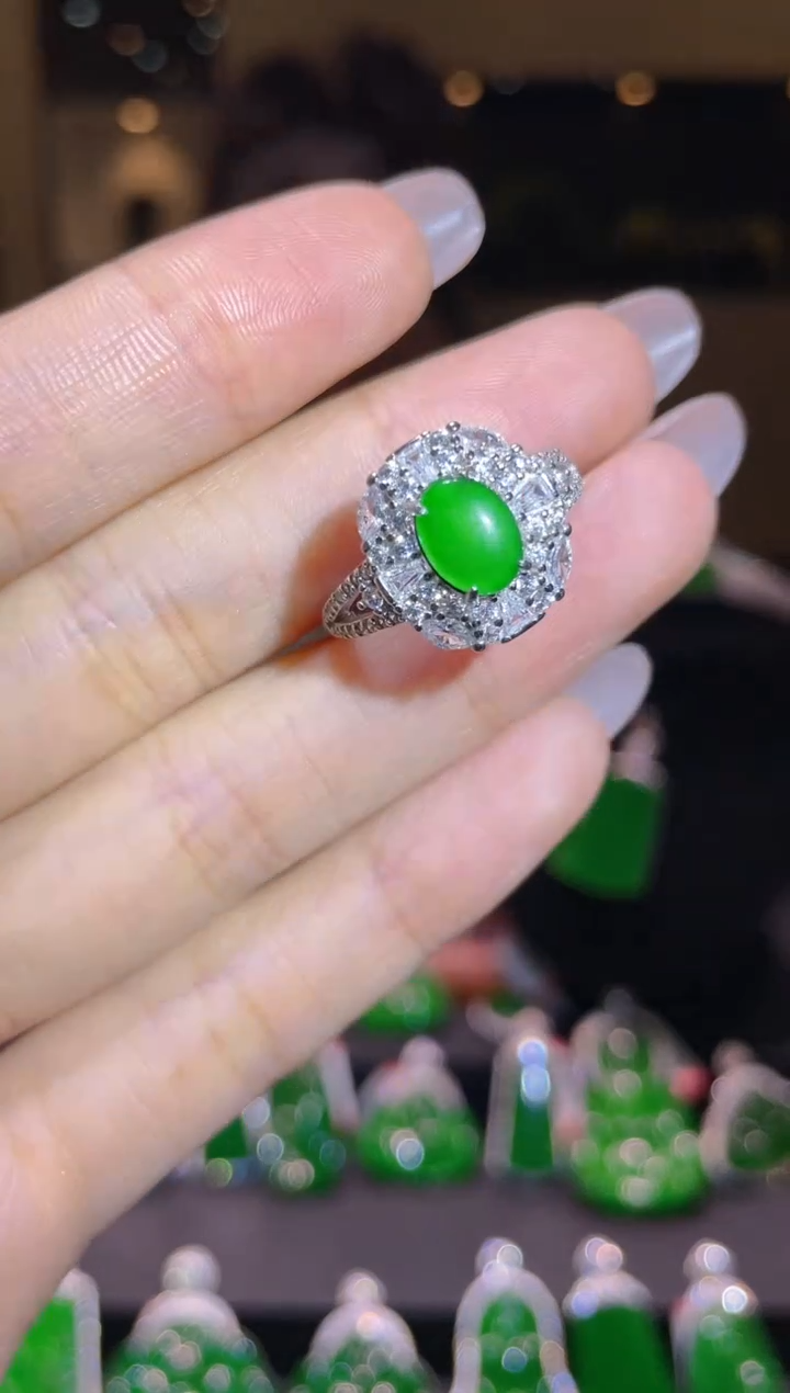 【闪购商品】翡翠吊坠(不含链)银S925镶嵌A6