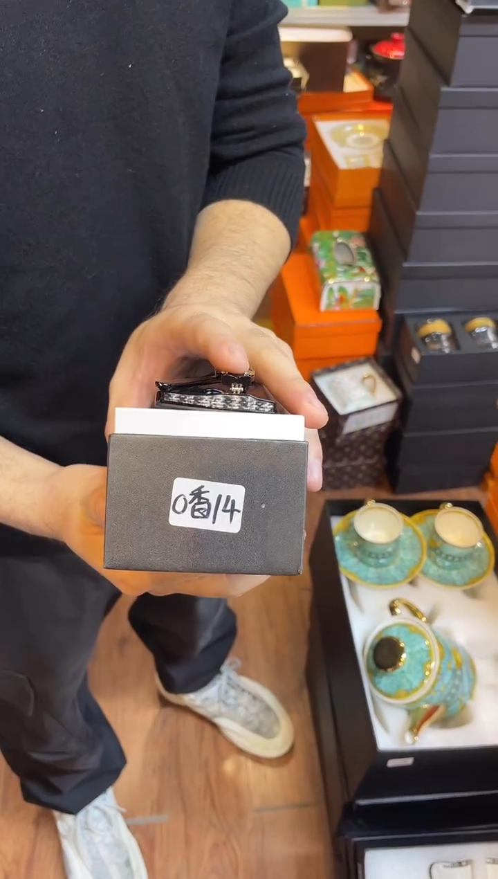 杯鸿辉家品牌瓷器，京东包邮！