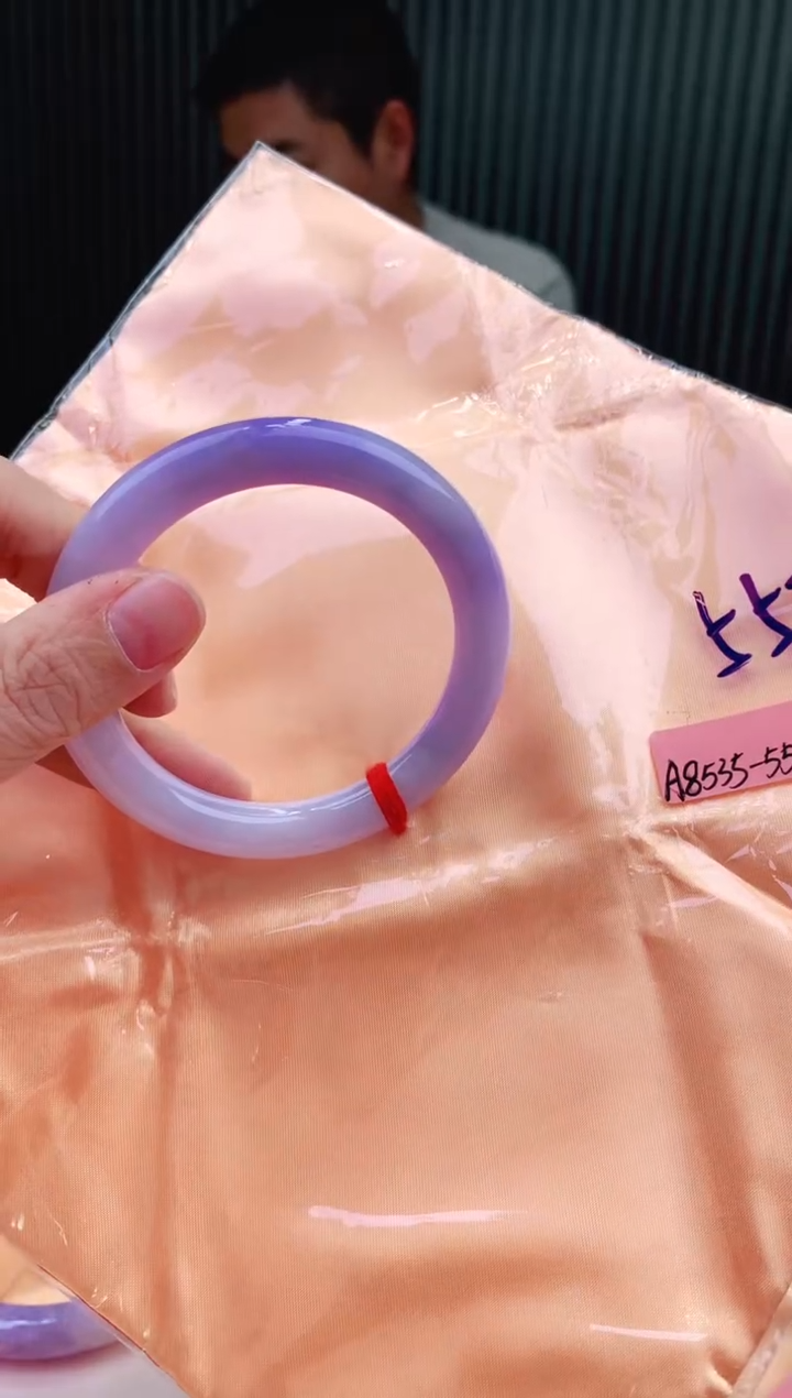 未镶嵌手镯翡翠55+