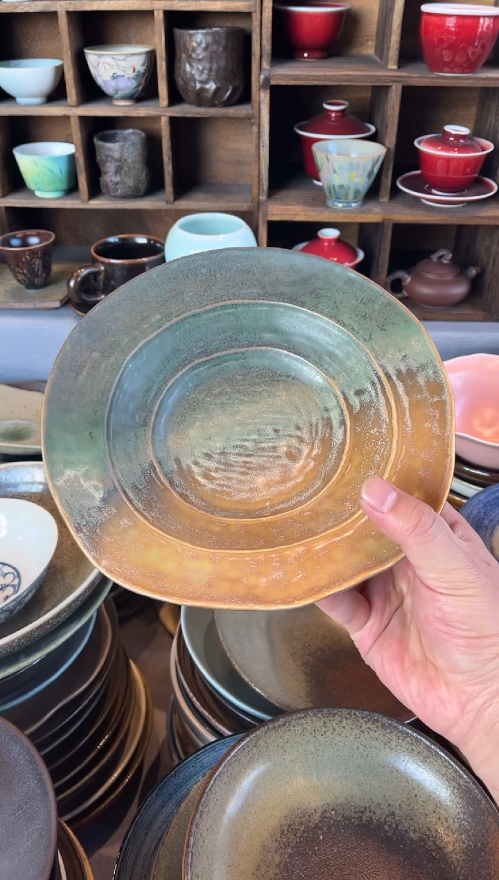 【闪购商品】瓷片8寸，窑变远山双圆盘