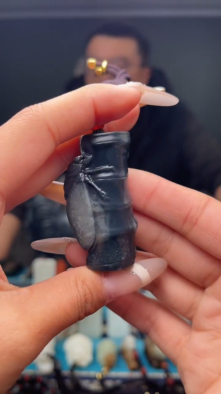 未镶嵌和田玉挂件1