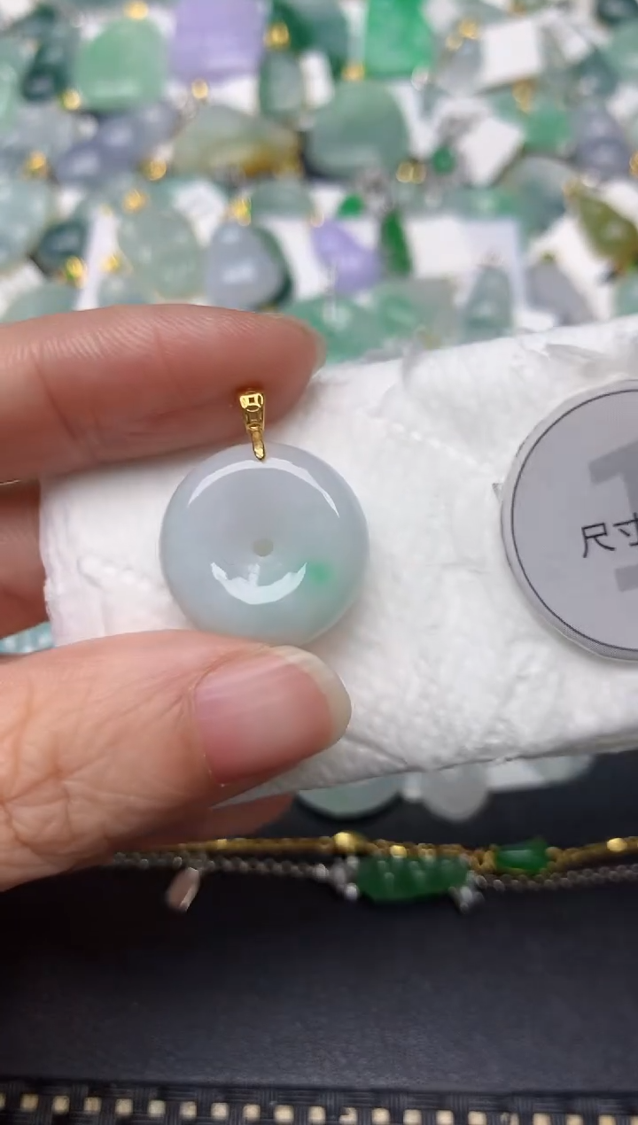 颈饰未镶嵌翡翠天然缅甸A货翡翠