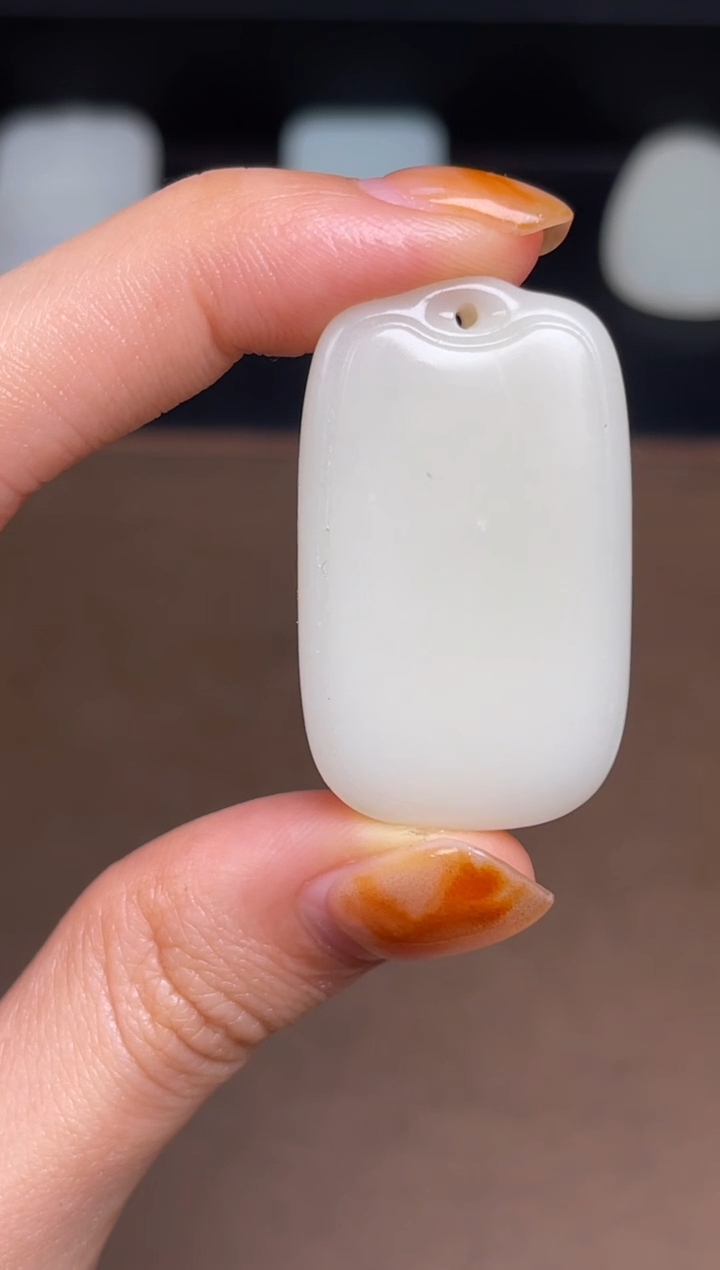 【闪购商品】和田玉颈饰未镶嵌40 带结构