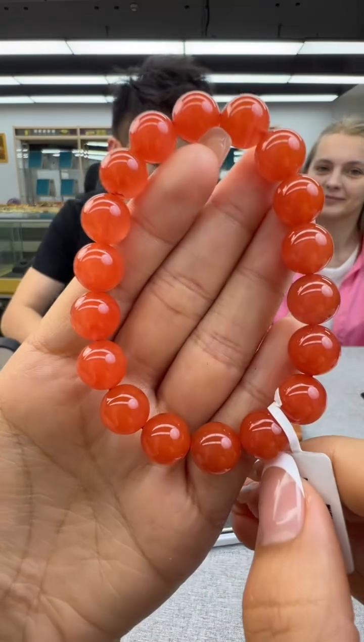 未镶嵌南红玛瑙手链8秒拍号