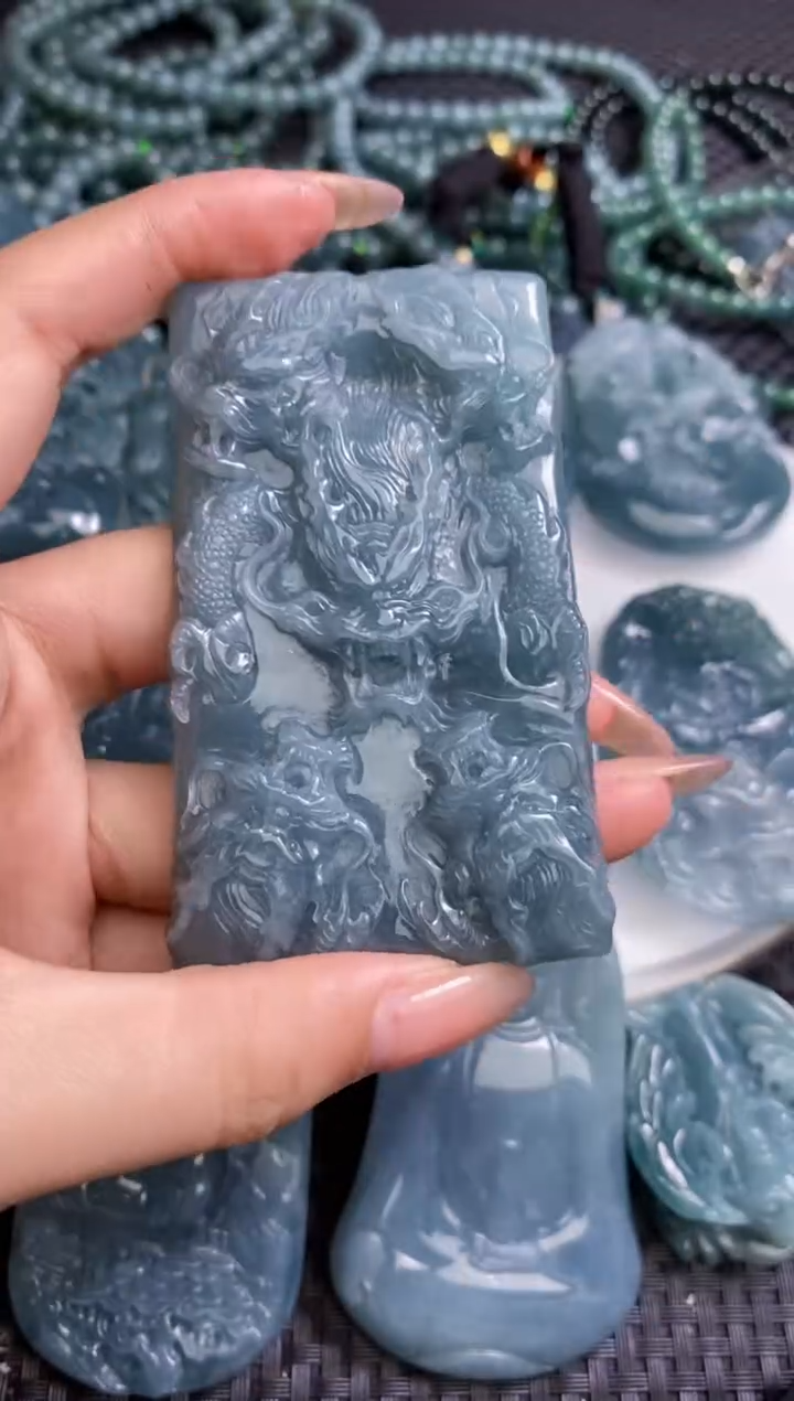 【闪购商品】翡翠颈饰未镶嵌111111111