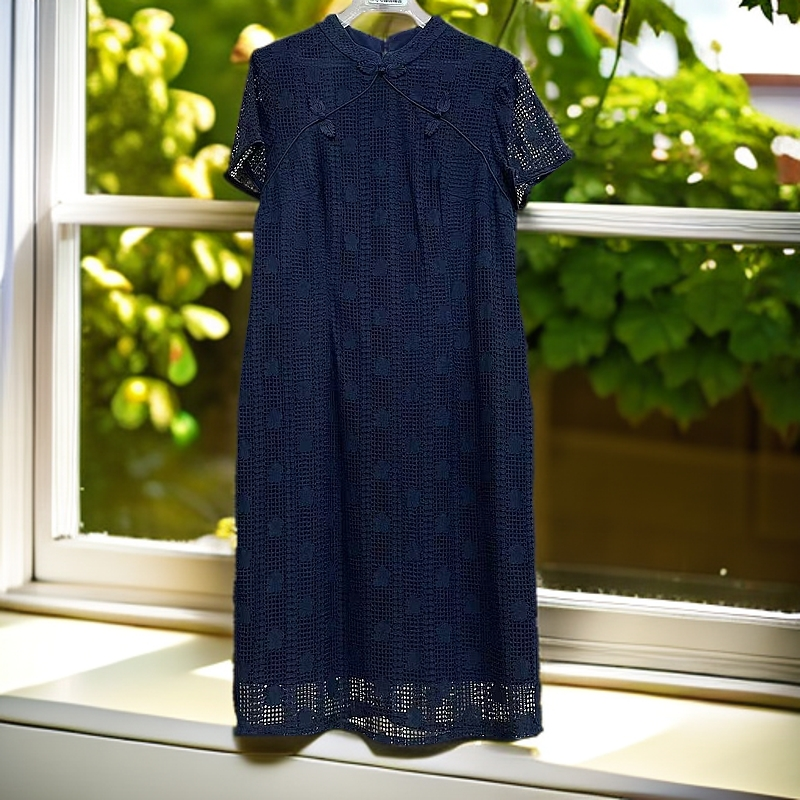 057#【木兮兮专属】2025年夏季新款气质显瘦百搭宽松镂空时尚连衣裙