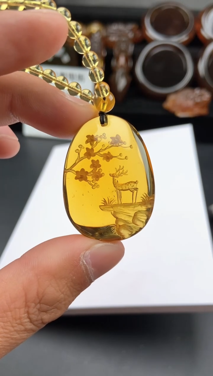 【闪购商品】琥珀颈饰未镶嵌阴雕小鹿毛衣链一套