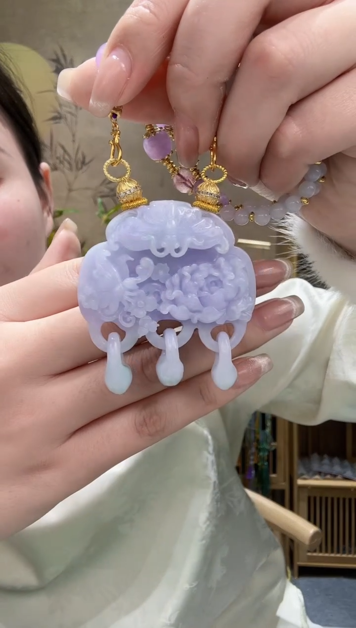 【闪购商品】翡翠颈饰未镶嵌吊坠