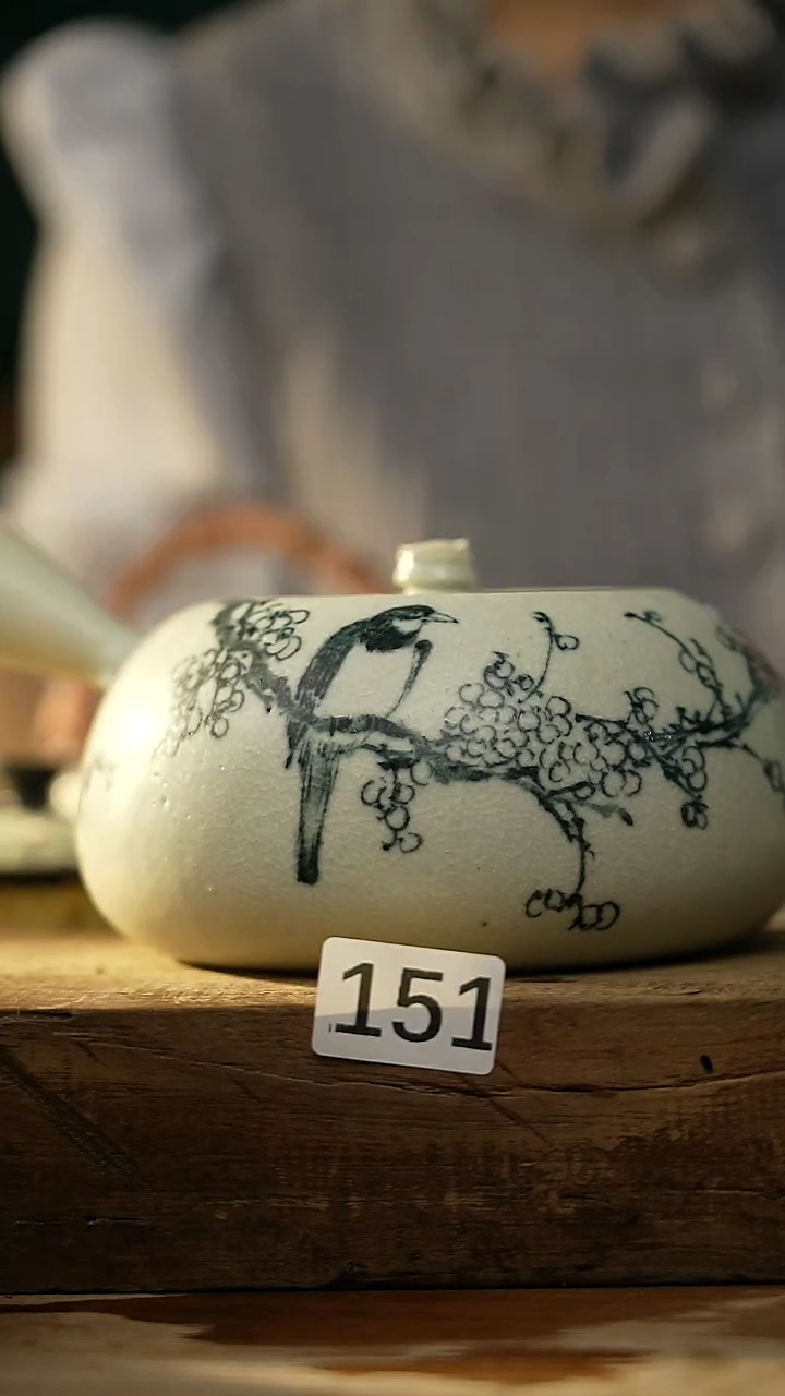 【闪购商品】瓷片设计师款 青花系列 侧把煮茶壶