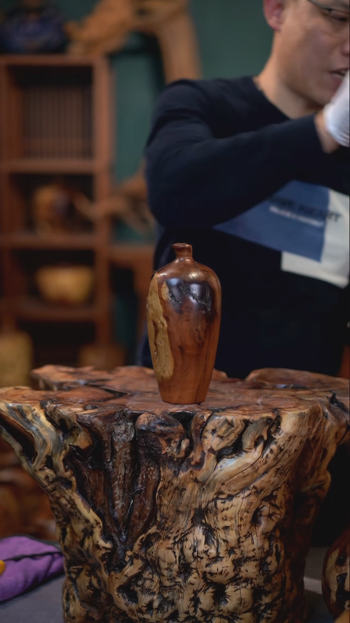 【闪购商品】枣木雷击枣木梅瓶