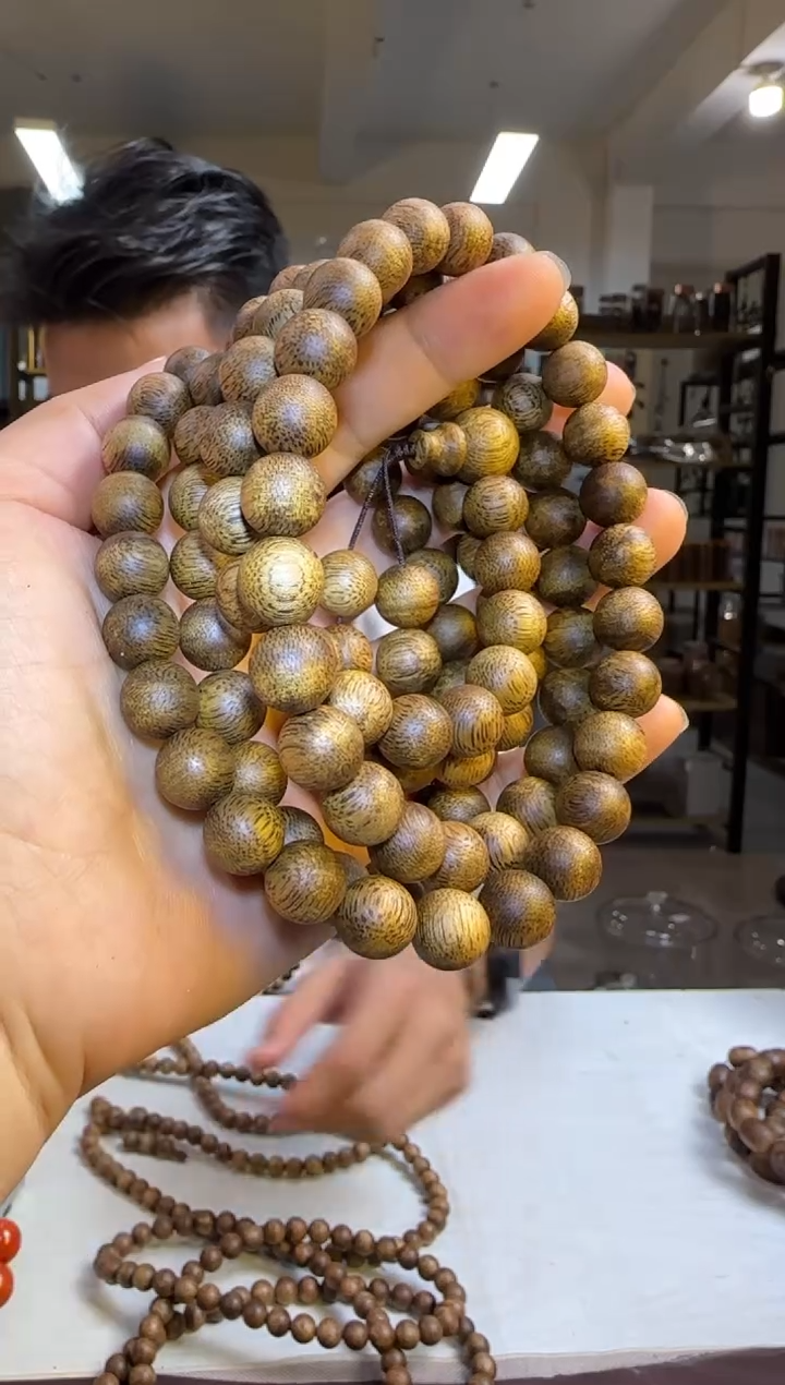 沉香手串窖藏款海南沉香正圆珠10mm108颗多样性发1