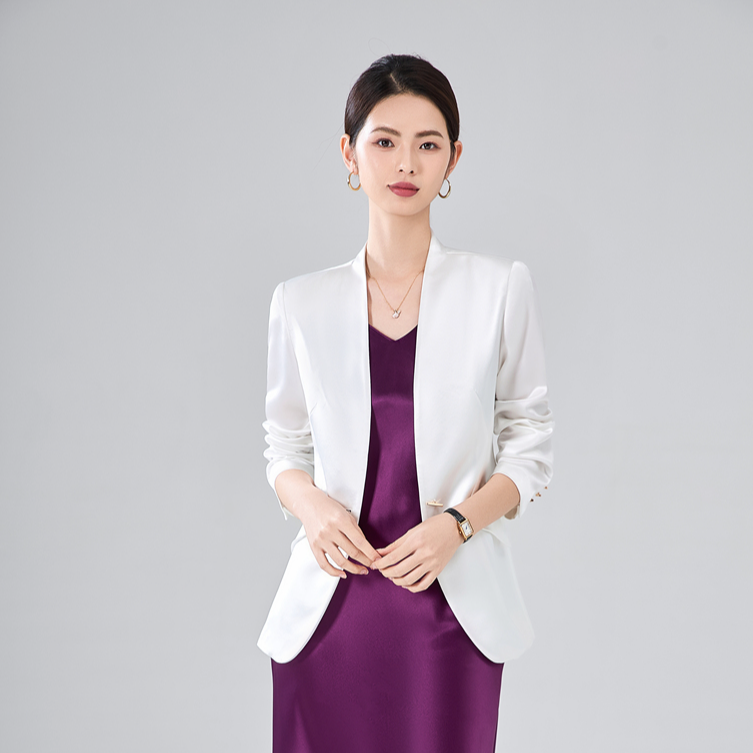 2025秋冬新款轻奢品牌高级感三醋酸气质长款西装外套TWAC342