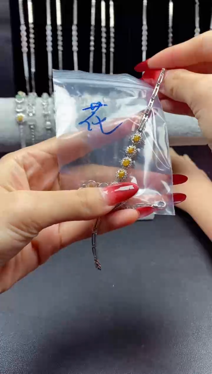 未镶嵌戒指翡翠ぇ*翡翠手链