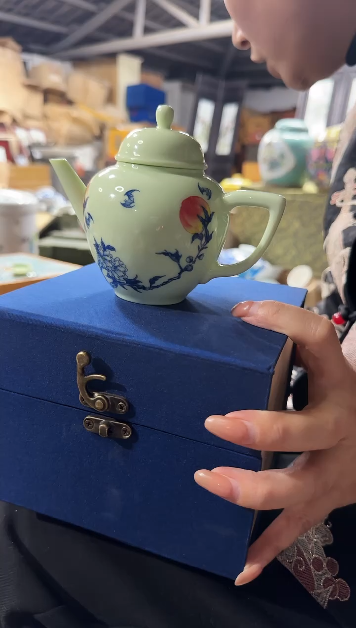 杯子瓷景德镇绿稀土桃壶