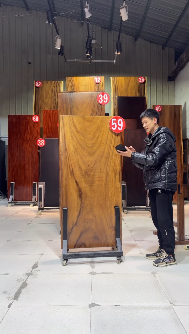 【闪购商品】木胡桃木尺寸；150*70*6