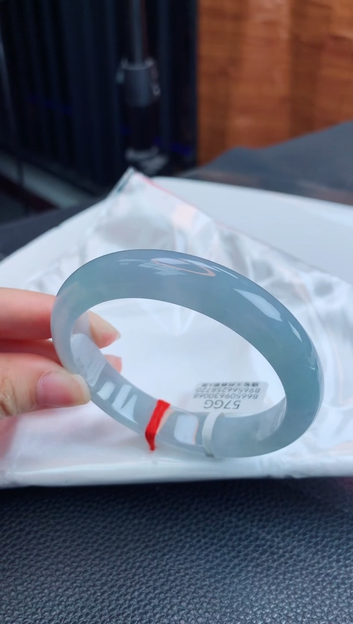 【闪购商品】翡翠手镯未镶嵌缅甸天然翡翠A货手镯