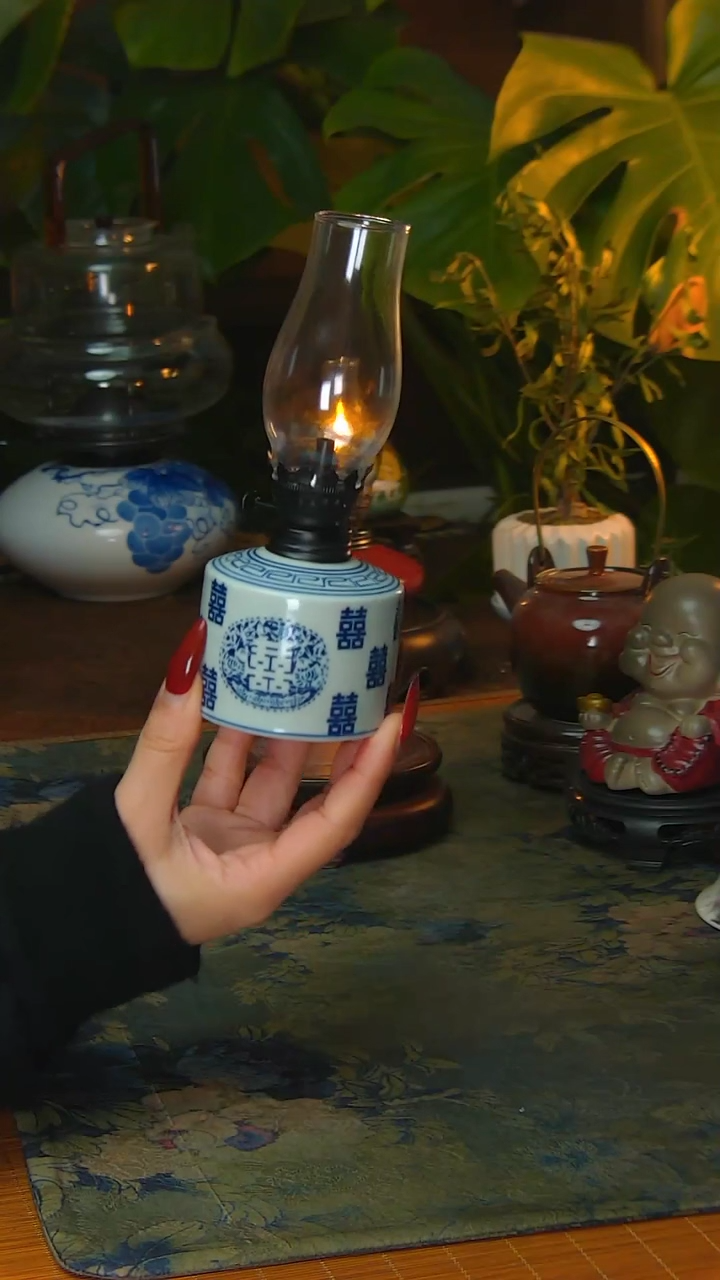 【闪购商品】景德镇陶瓷灯摆件