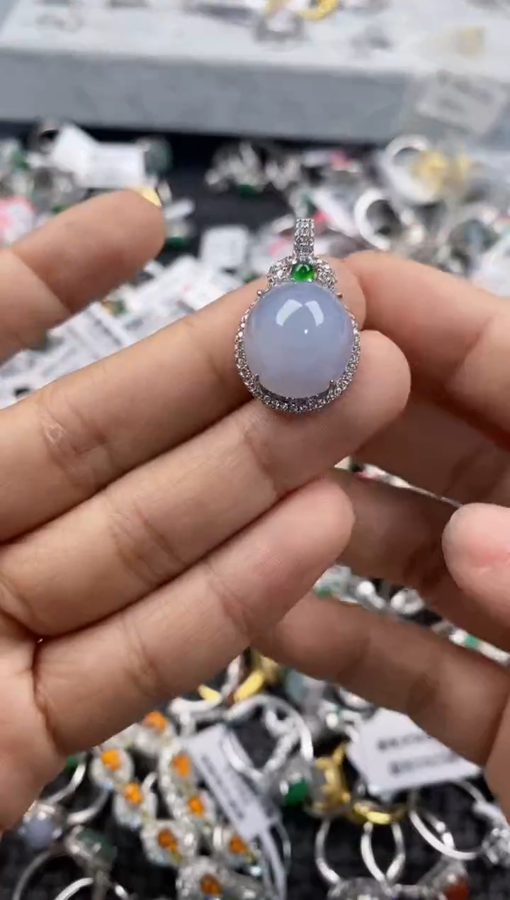 银S925镶嵌戒指翡翠666    1