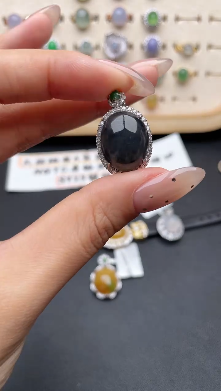 【闪购商品】翡翠吊坠(赠链)银S925镶嵌1一物一证一礼盒