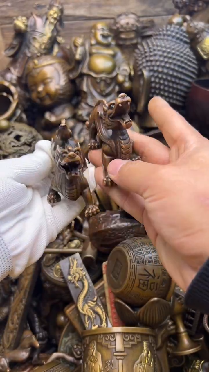 精美铜器，点击下单