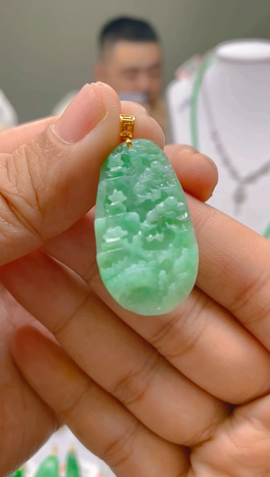 【闪购商品】翡翠颈饰18K金镶嵌新号开播，全场乱卖