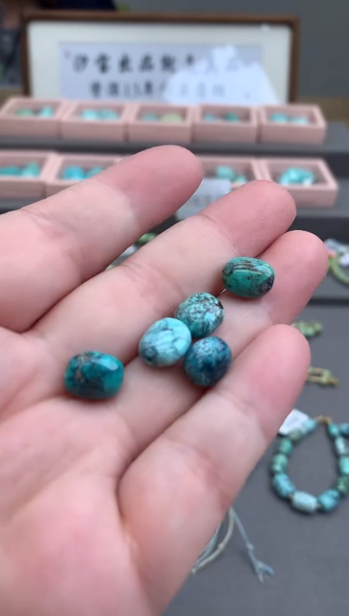 【闪购商品】南红玛瑙微瑕放漏未镶嵌Q01微瑕放漏