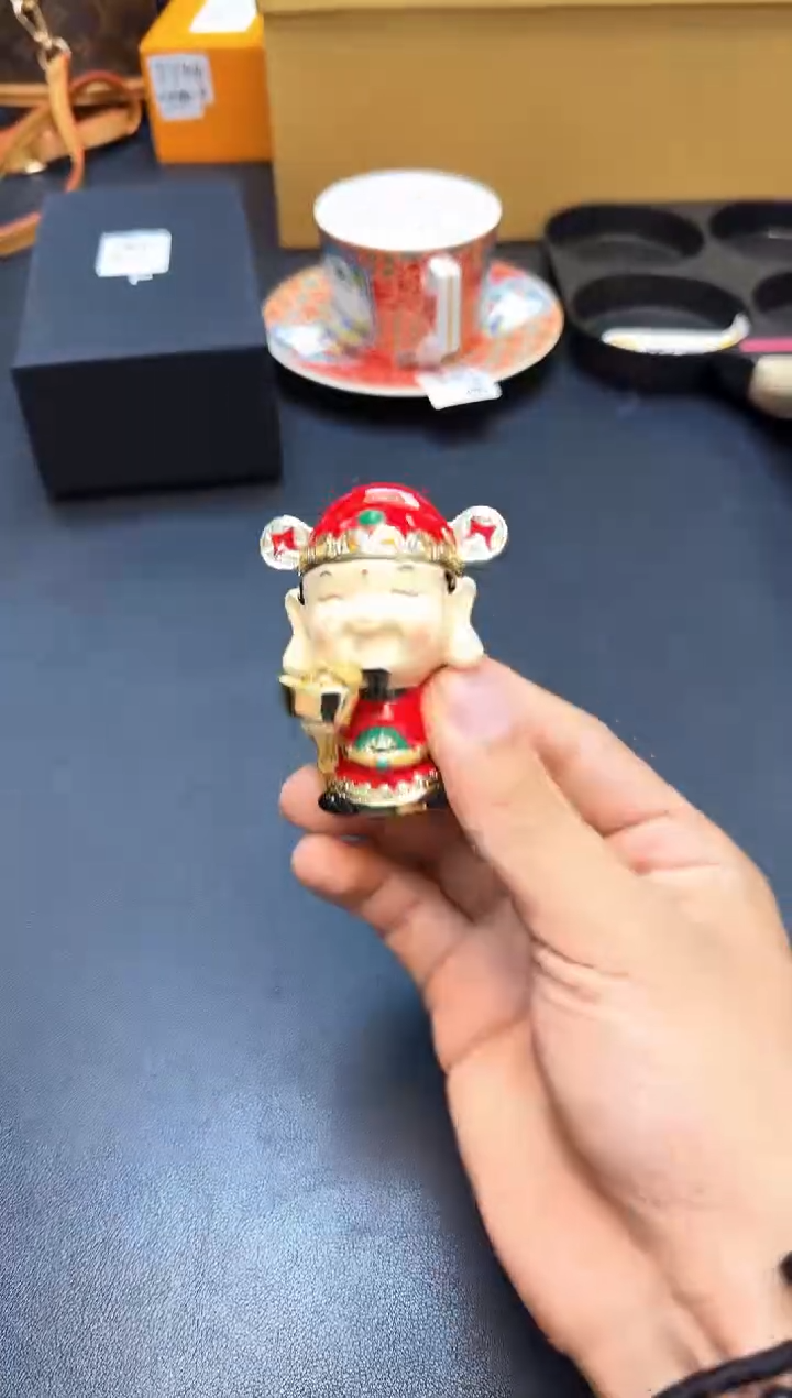 瓷片全新正品一件不留@@WE1281