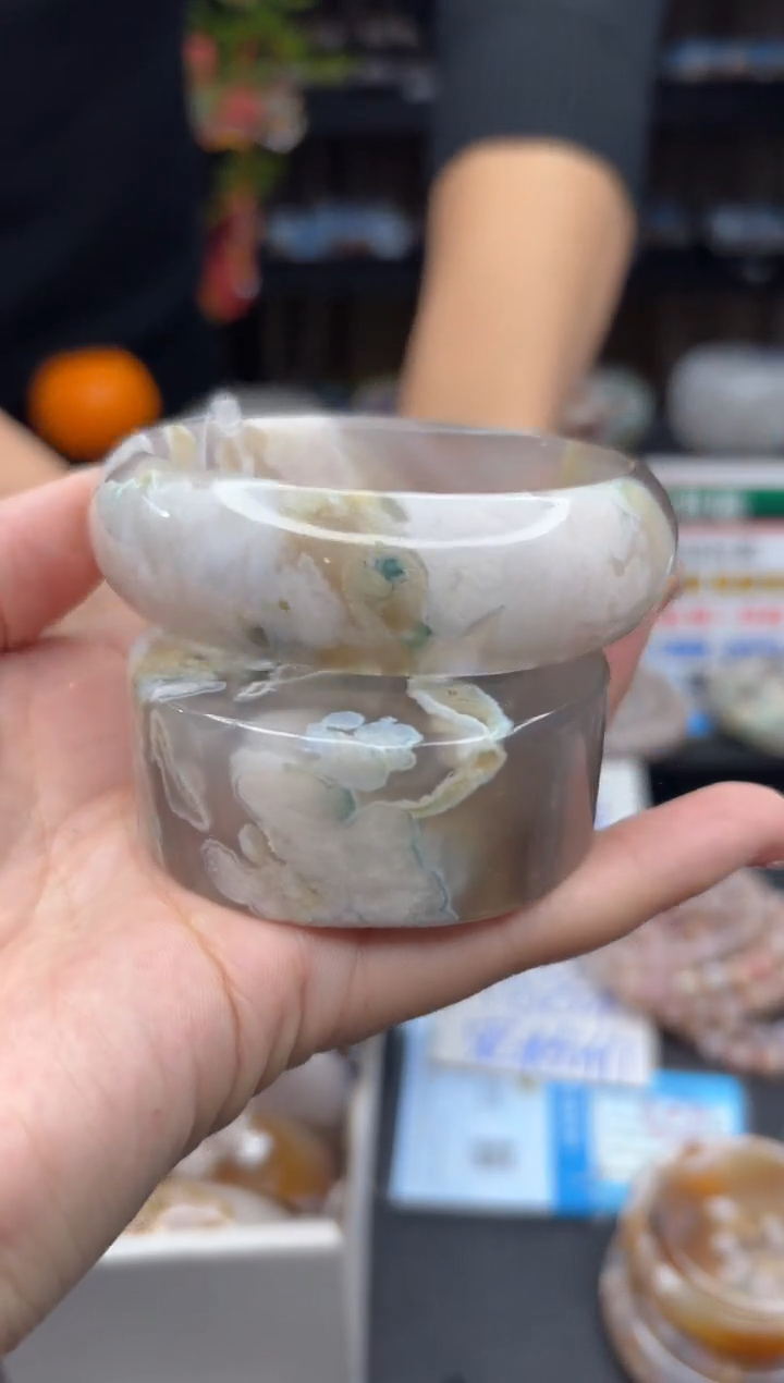 【闪购商品】石英质玉手镯未镶嵌57（60圈赠送镯心）