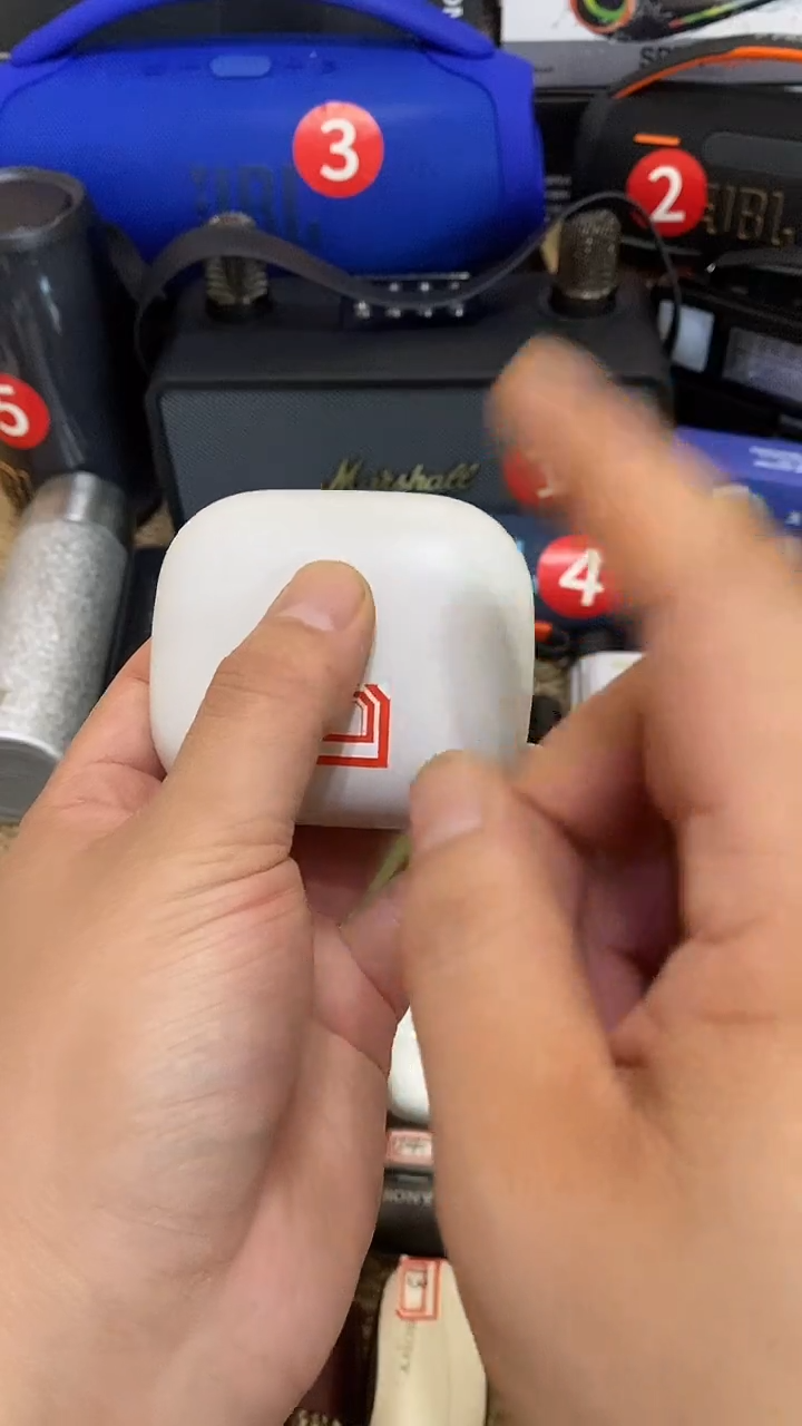 瓷片闪购商品 如图所示