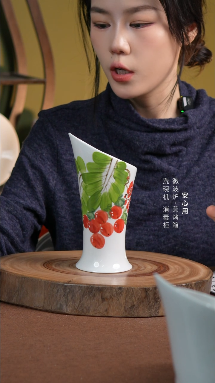 瓷景德镇高温手绘釉下彩筷子筒芭蕉樱桃