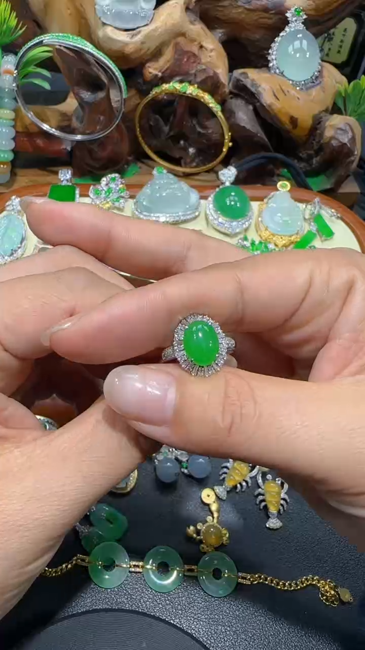 【闪购商品】翡翠戒指未镶嵌吊坠