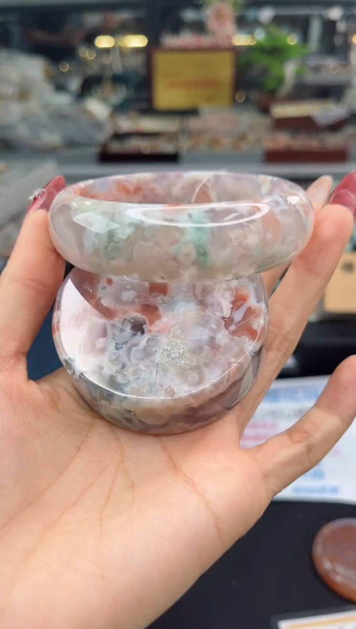 【闪购商品】石英质玉手镯未镶嵌65圈口（赠品镯心）5S834