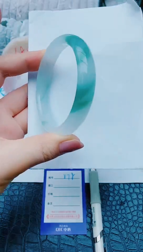 未镶嵌手镯石英质玉x78+60-61