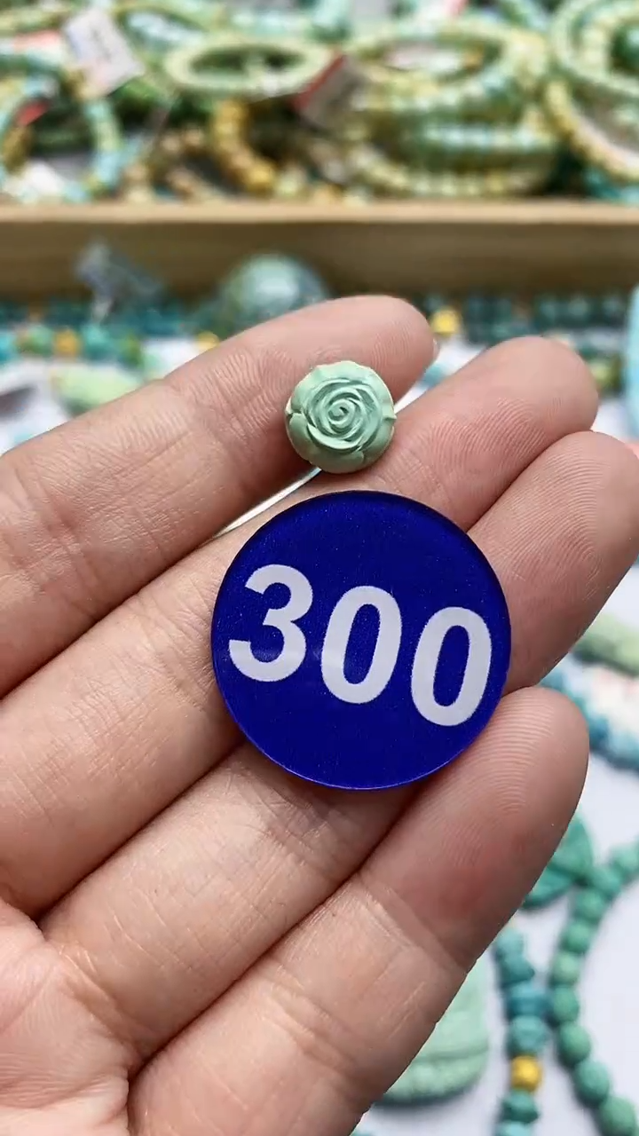 【闪购商品】绿松石雕刻件未镶嵌300