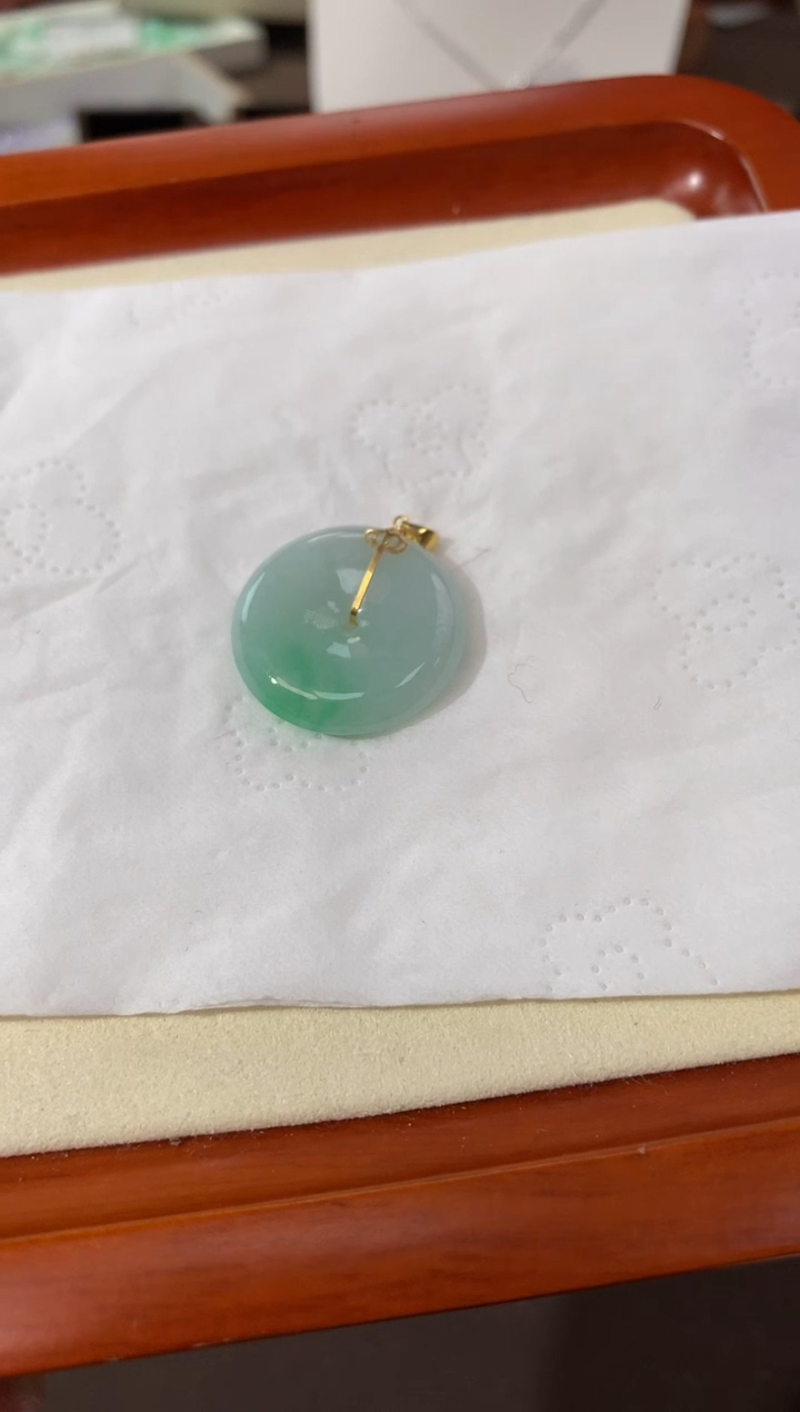 【闪购商品】翡翠颈饰18K金镶嵌天然缅甸a货翡翠