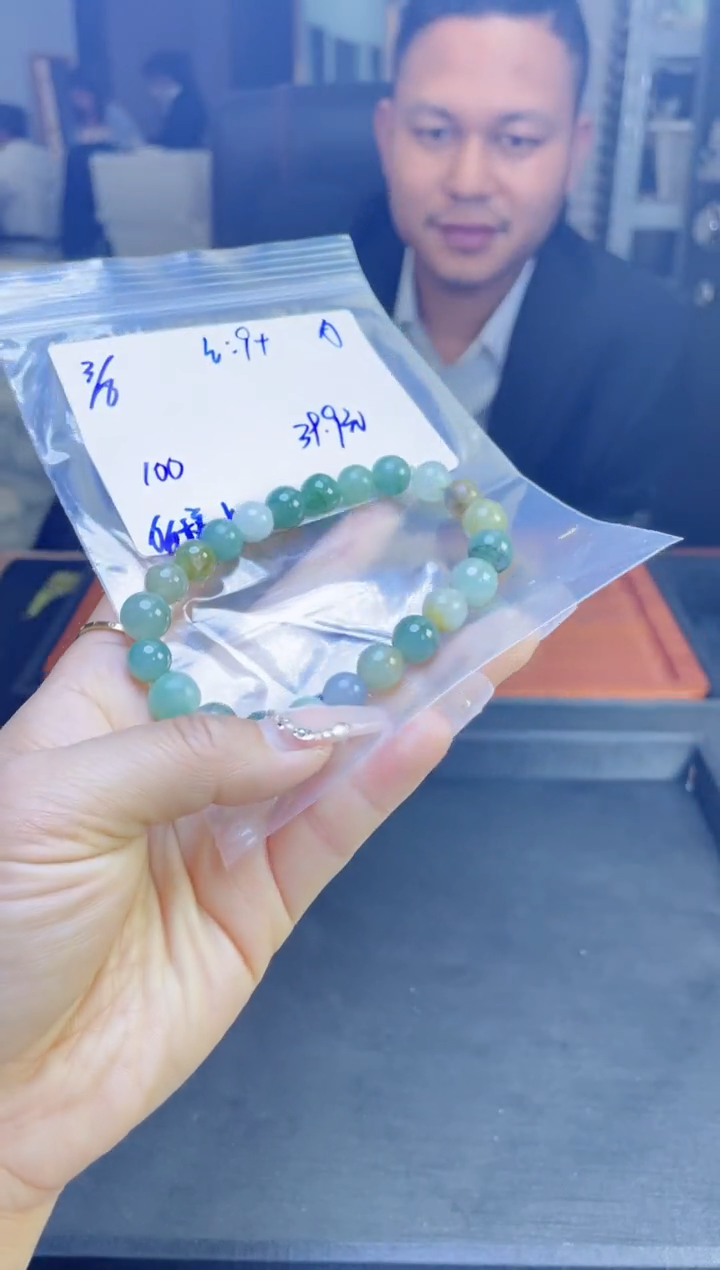 【闪购商品】定制翡翠未镶嵌多样性翡翠珠串 拍一发一