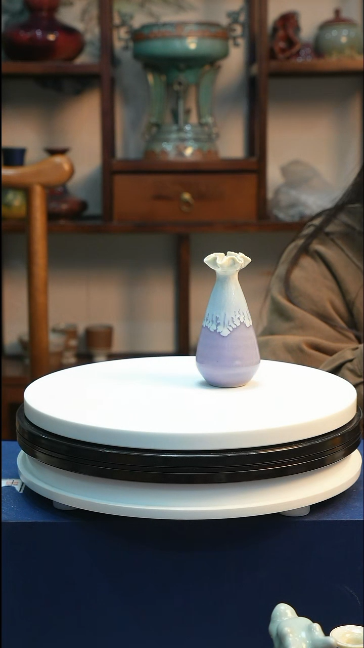 陶瓷     小花瓶