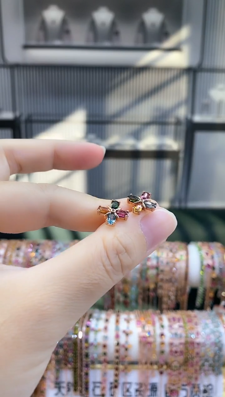 银S925镶嵌耳钉碧玺6666666666