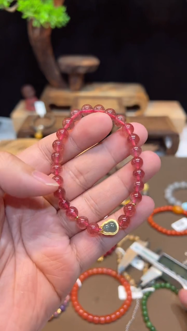 【闪购商品】石英质玉手饰未镶嵌手饰@@G1609