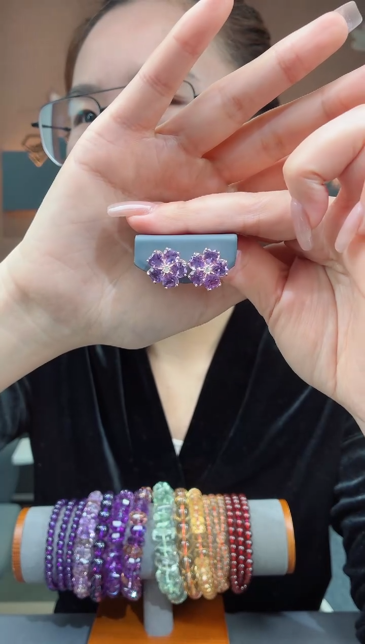 【闪购商品】耳钉银S925镶嵌紫晶紫晶耳钉