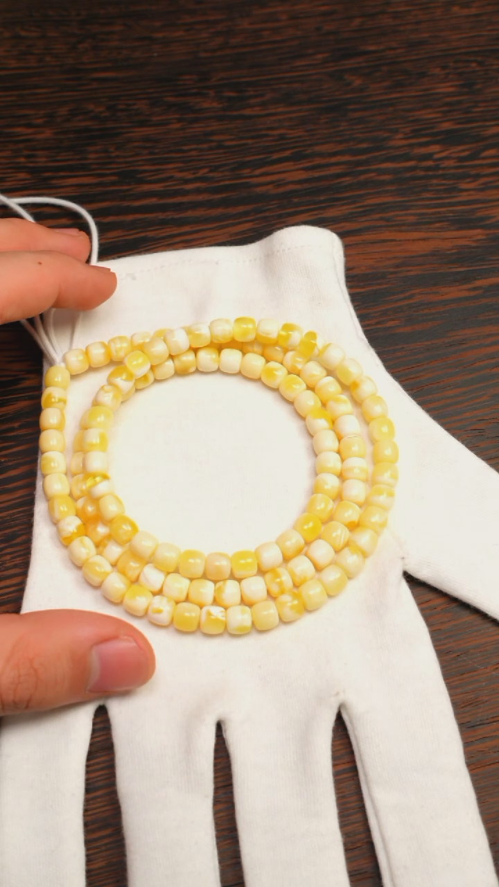 【闪购商品】蜜蜡手链未镶嵌2448/7mm黑金标108