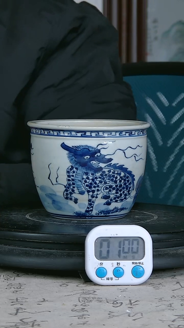 陶怎**吧青花精绘动物图缸