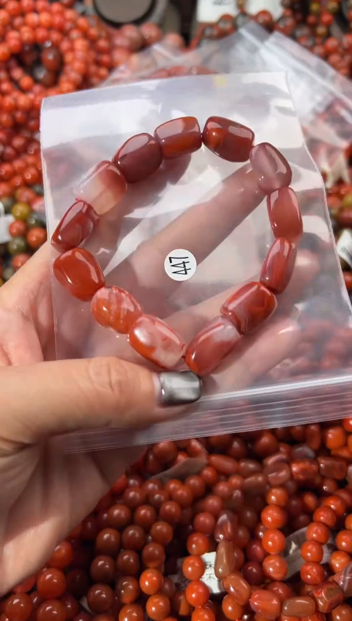 未镶嵌手串南红玛瑙13+