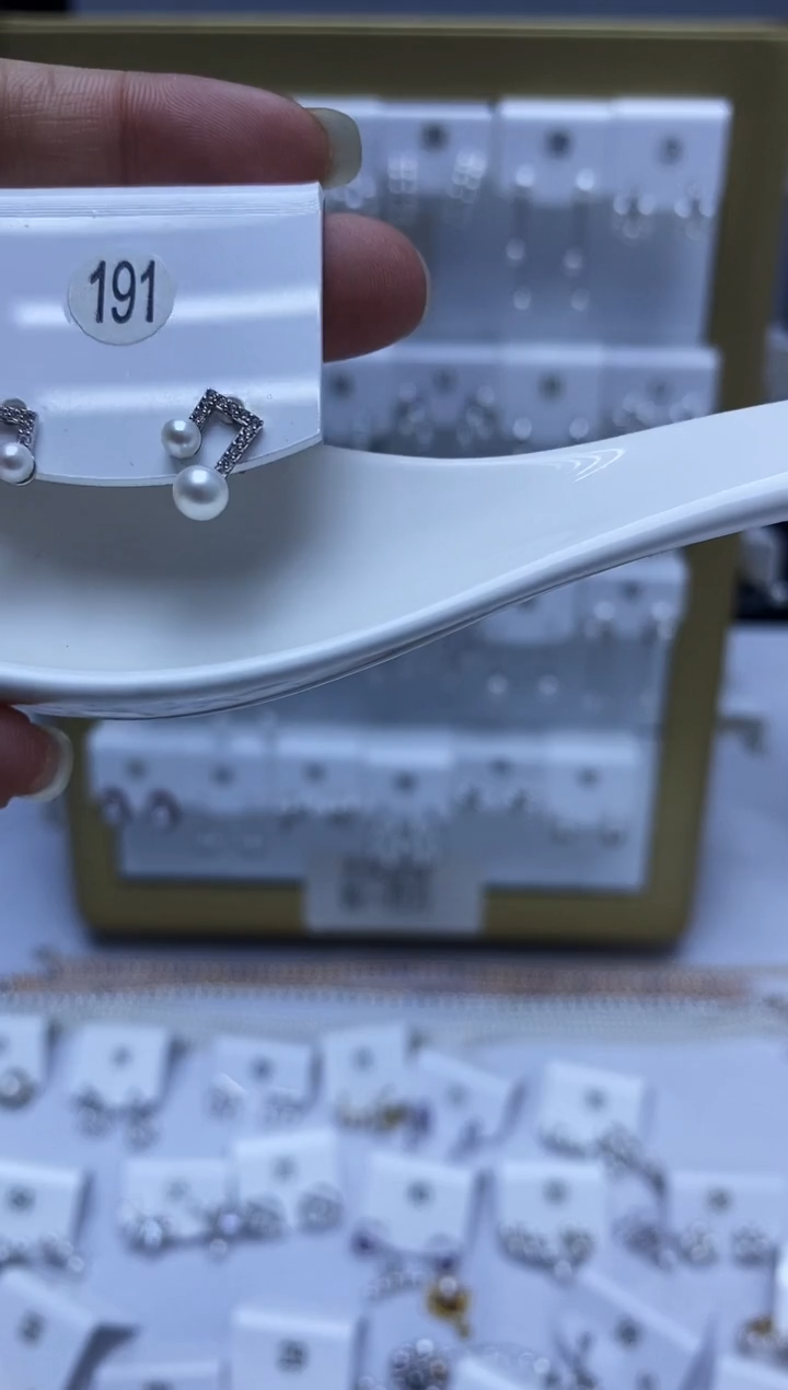 银S925镶嵌耳饰淡水珍珠191