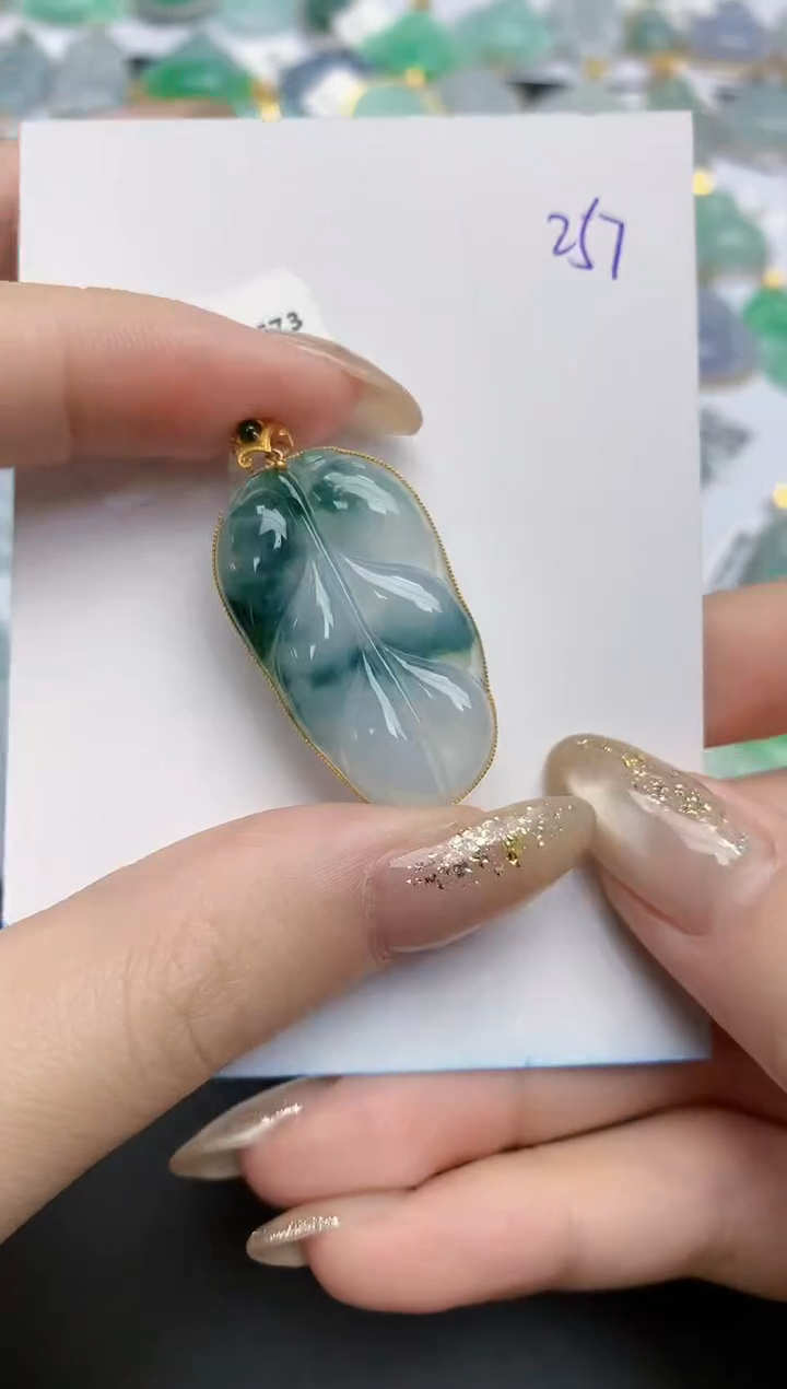 【闪购商品】翡翠颈饰18K金镶嵌天然缅甸翡翠A货