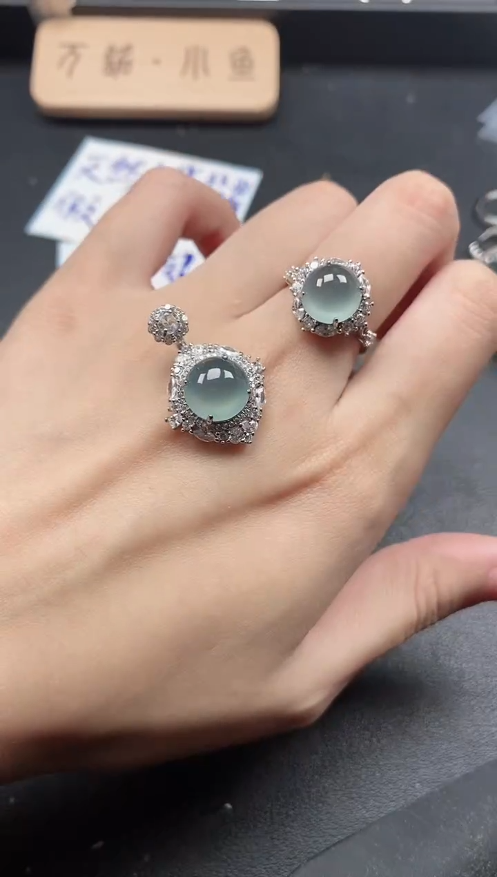 银S925镶嵌戒指翡翠51511