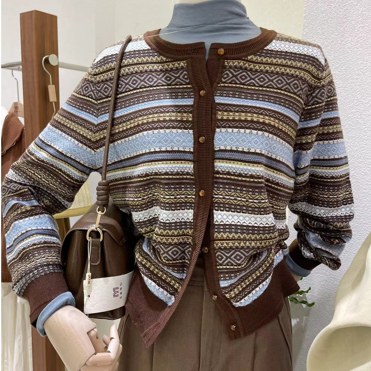 弌末原创复古条纹毛衣开衫