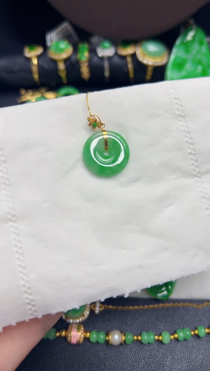 【闪购商品】翡翠颈饰18K金镶嵌Y缅料A货/支持复检/一件