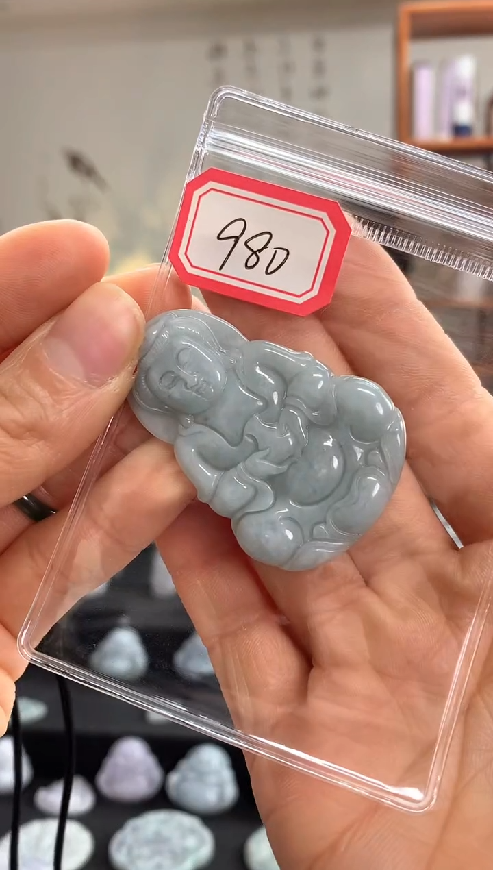 【闪购商品】翡翠颈饰未镶嵌观音 980