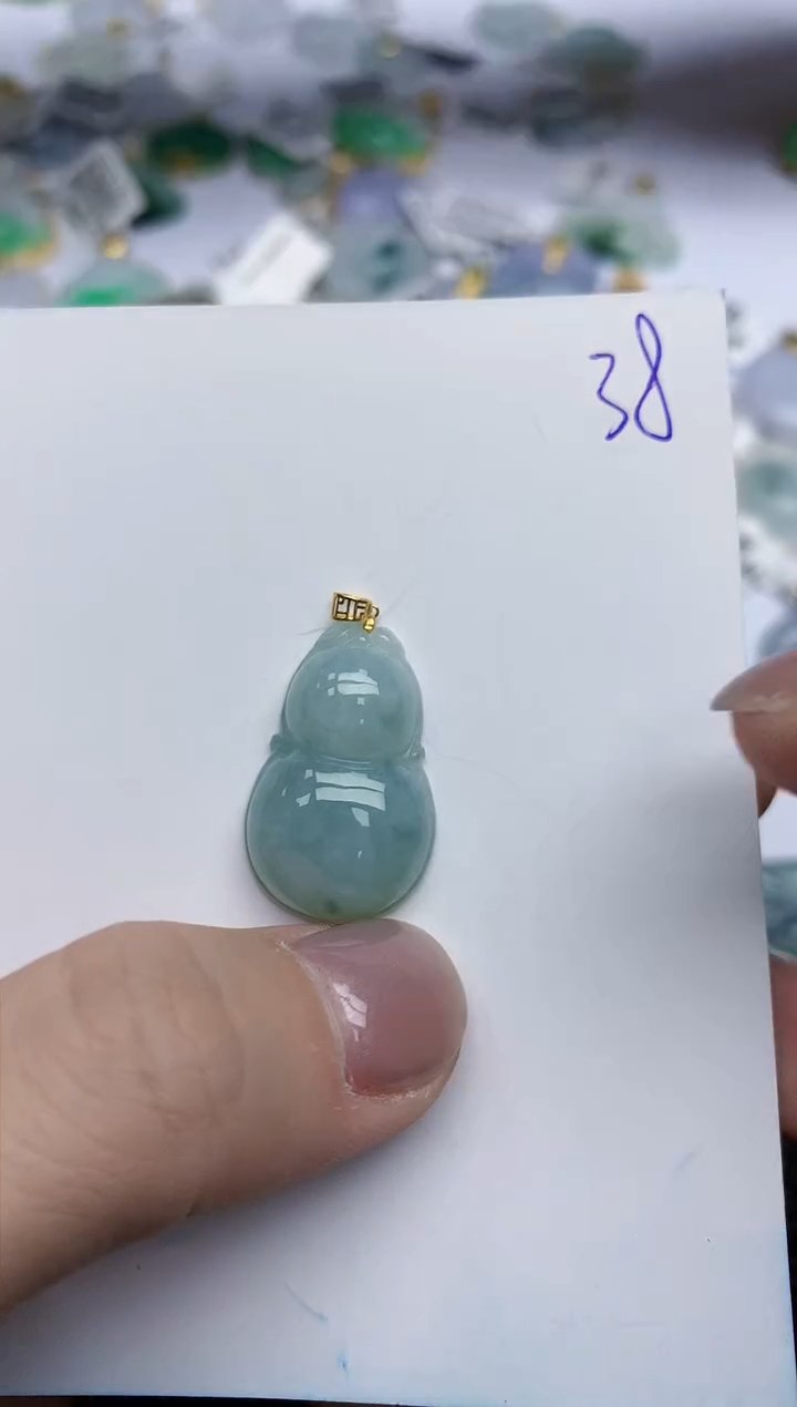 【闪购商品】翡翠颈饰18K金镶嵌天然翡翠A货